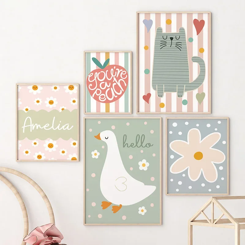 Baby Nursery Art - Мультяшный кот, утка, птица, яблоко, имя