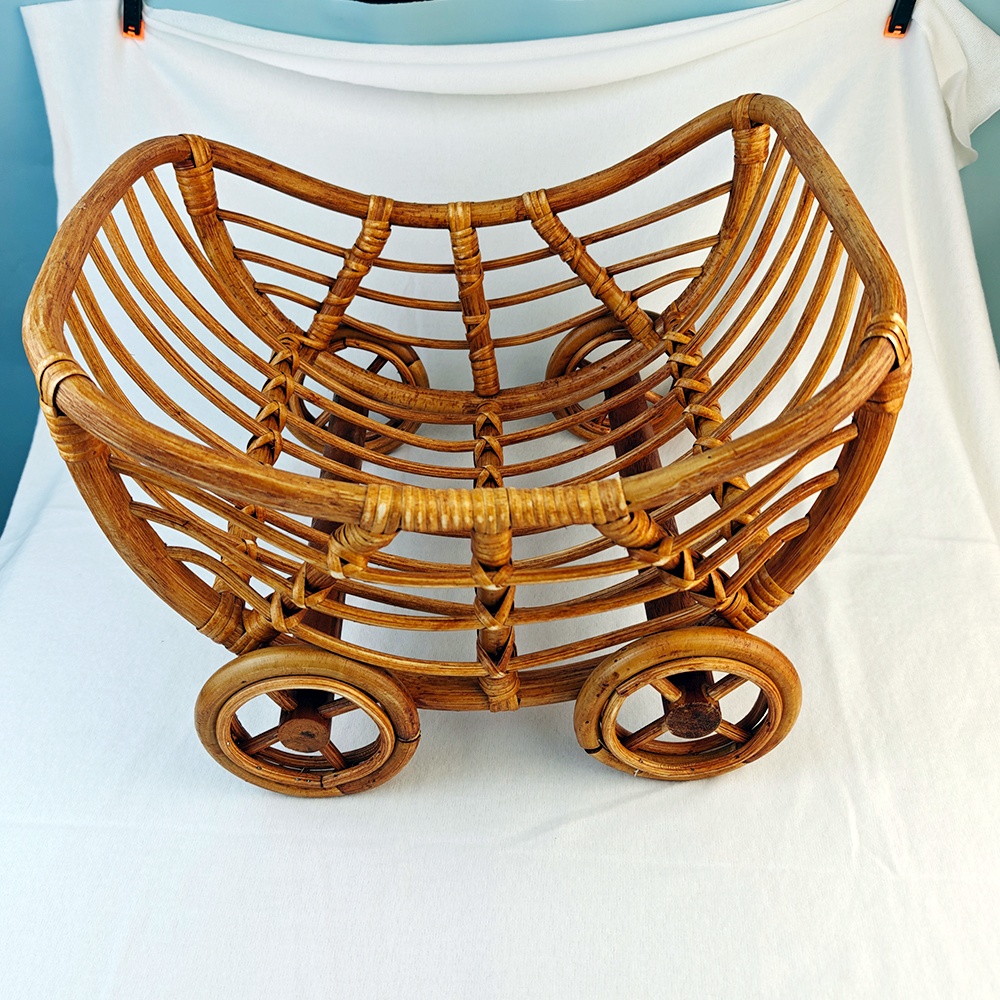 Оригинальная корзина из ротанг – обзор и цена Baby Nursery Trolley